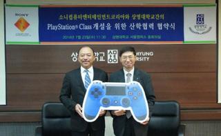 Illustration for article titled University's PlayStation Classroom has DualShock Desks